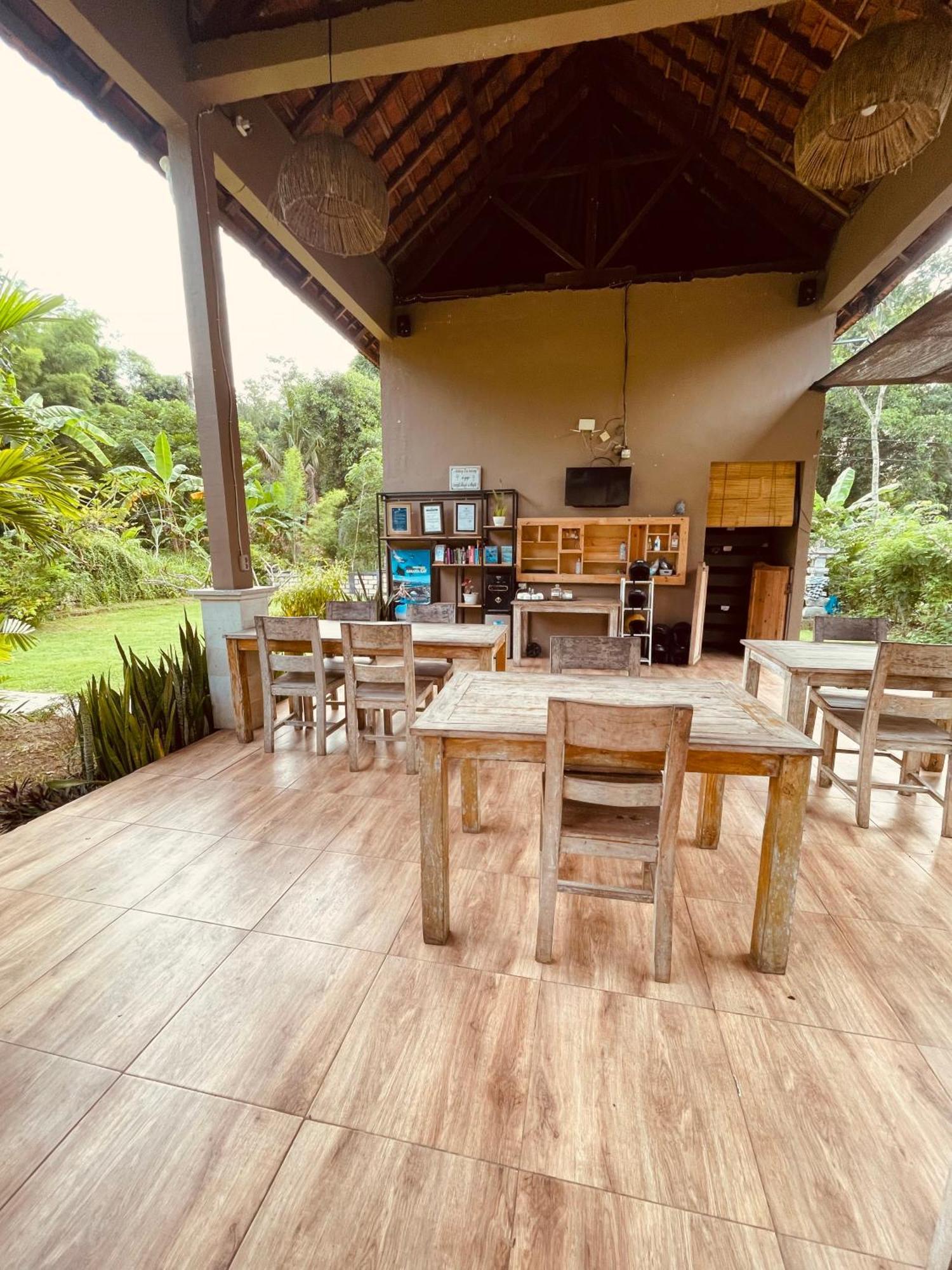 Pedidi Penida Hostel Batununggul Extérieur photo