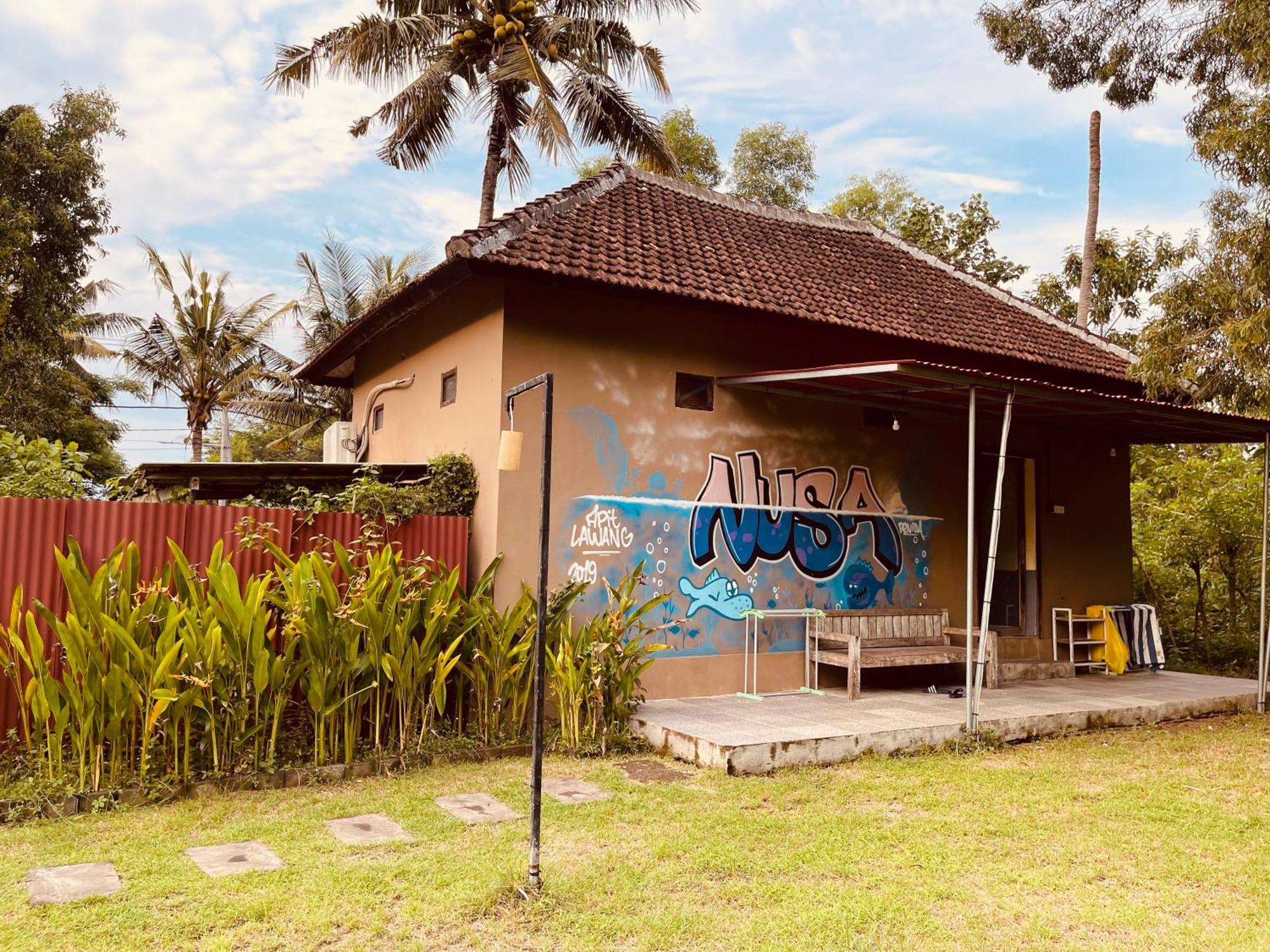 Pedidi Penida Hostel Batununggul Extérieur photo