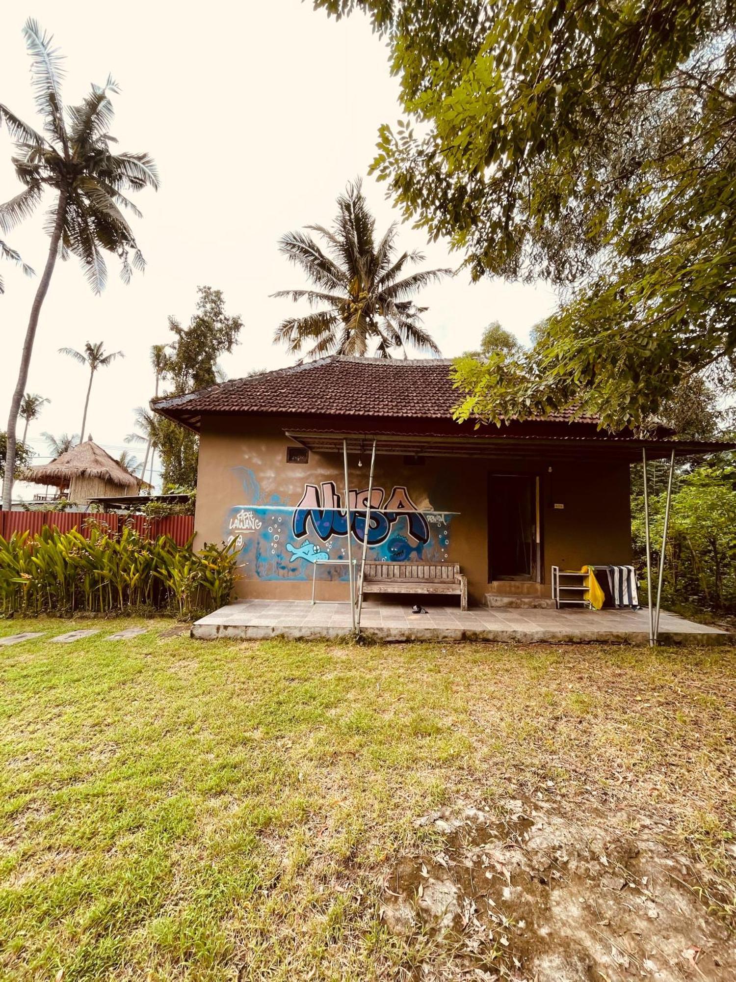 Pedidi Penida Hostel Batununggul Extérieur photo